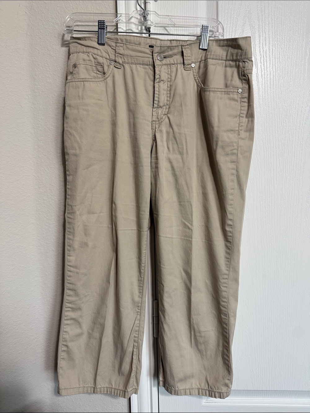 Nine West Beige Capri Pants